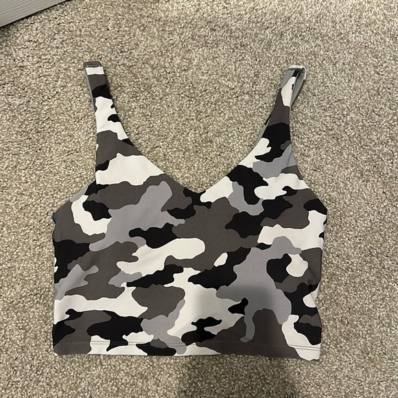 Aerie Offline Snow Camo Workout Cropped Tank - Picture 1 of 3